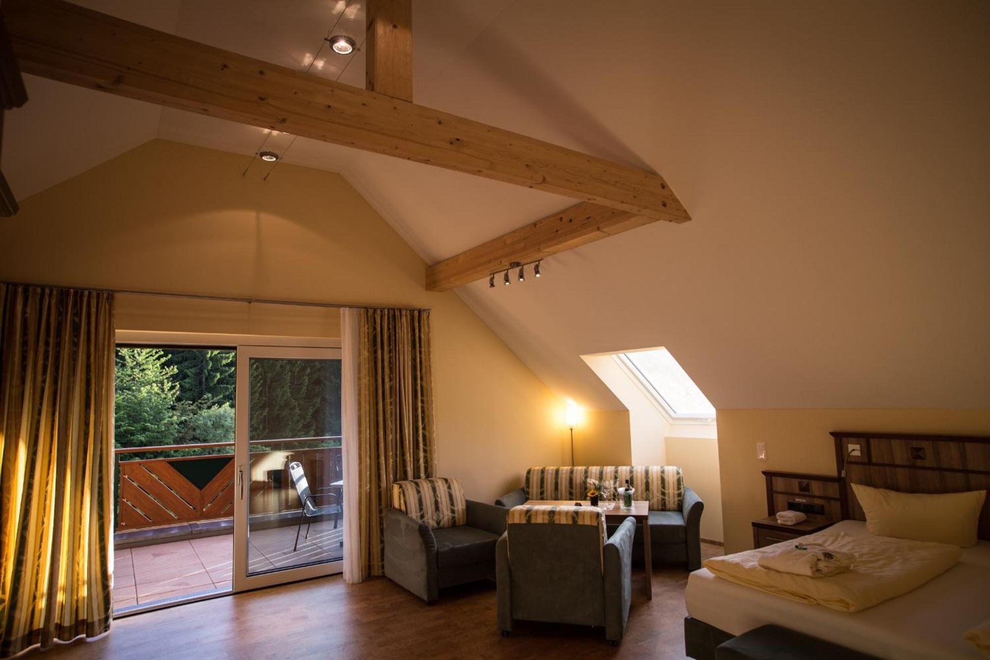 Wald-Hotel Heppe Dammbach Szoba fotó