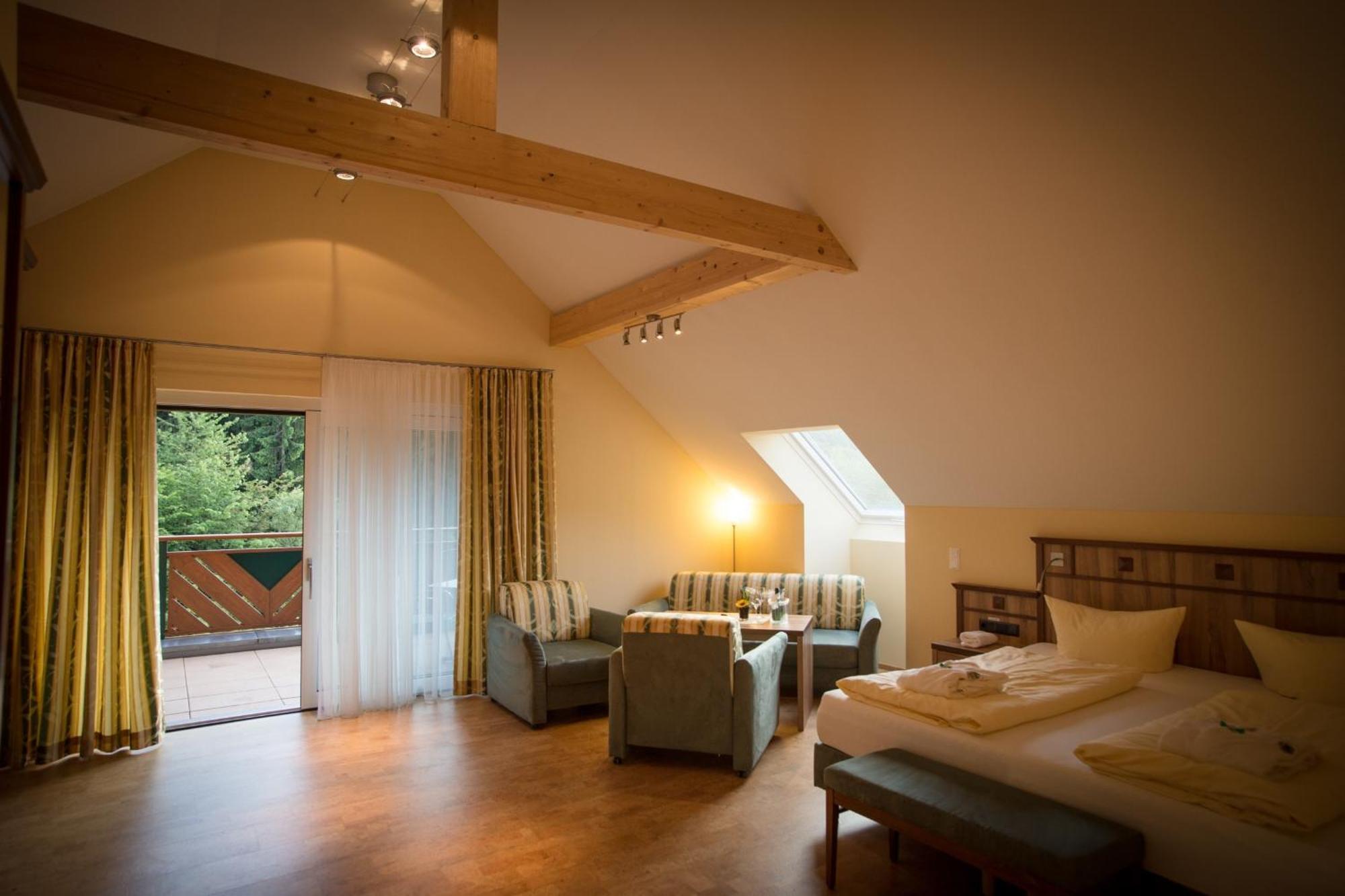 Wald-Hotel Heppe Dammbach Szoba fotó